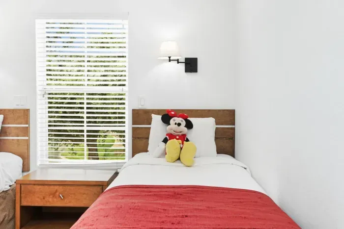 34-print-1001 Park Club Dr_34