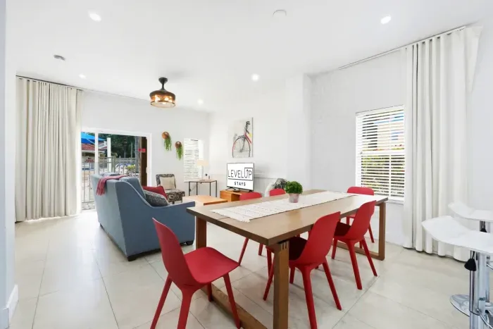 13-print-1001 Park Club Dr_13