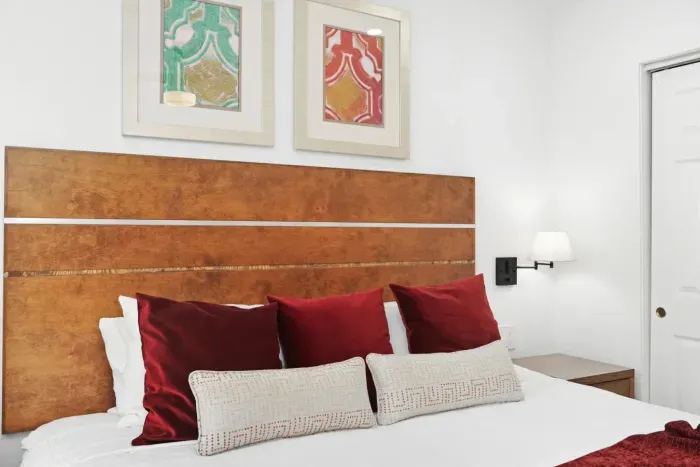 39-print-1001 Park Club Dr_39