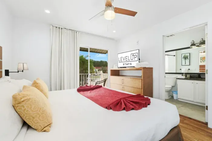 26-print-1001 Park Club Dr_26