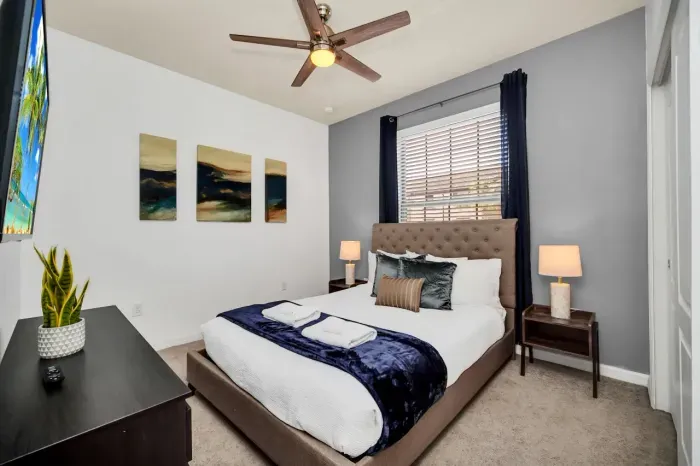 8891 Geneve Ct, Windsor at Westside_28.jpg