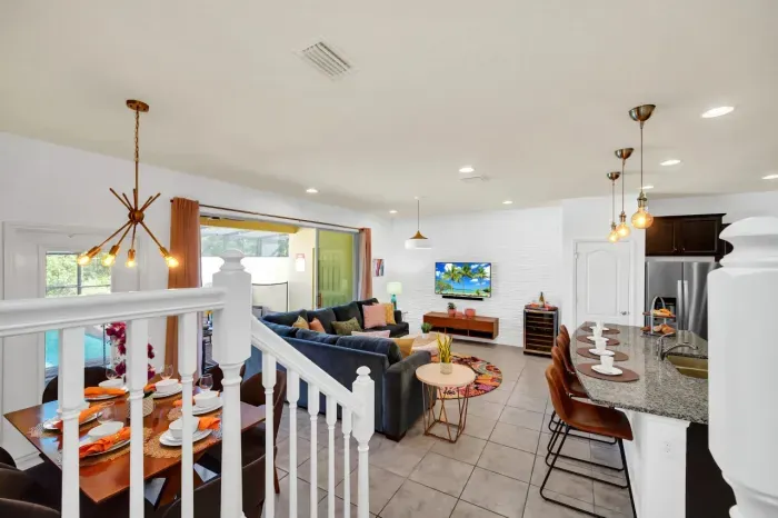 8891 Geneve Ct, Windsor at Westside_27.jpg