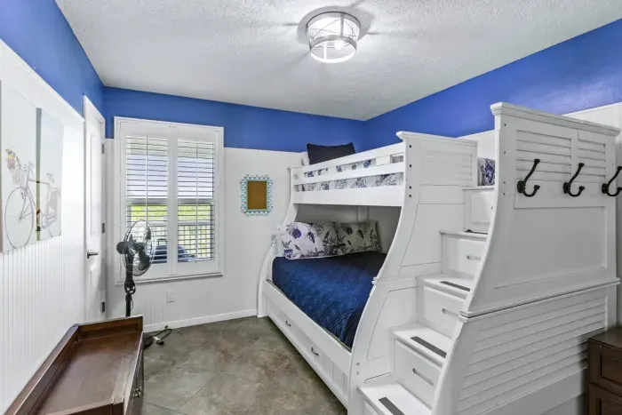 25-1035 Boyt Rd-19.jpg