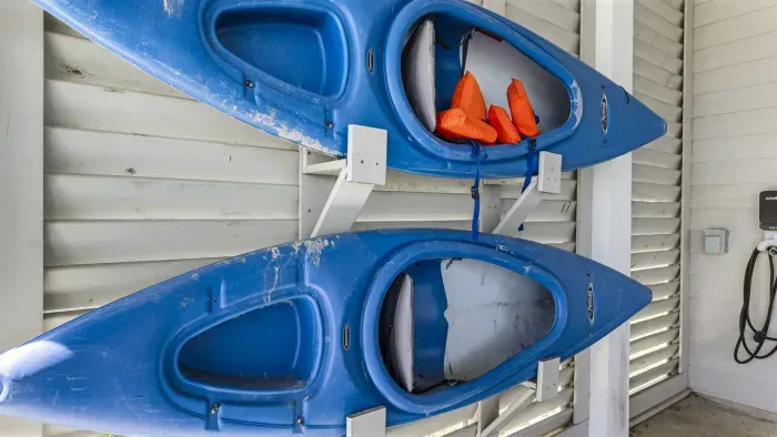 37-2003 Vista Dr-36.jpg