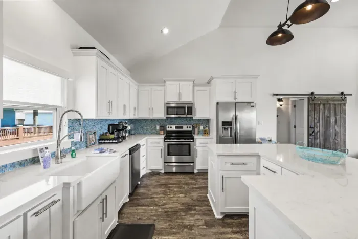 16-2003 Vista Dr-15.jpg