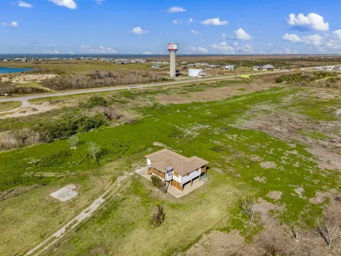 50-920 4th St-49.jpg