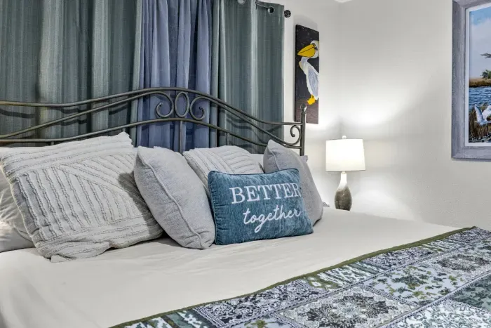 23-920 4th St-31.jpg