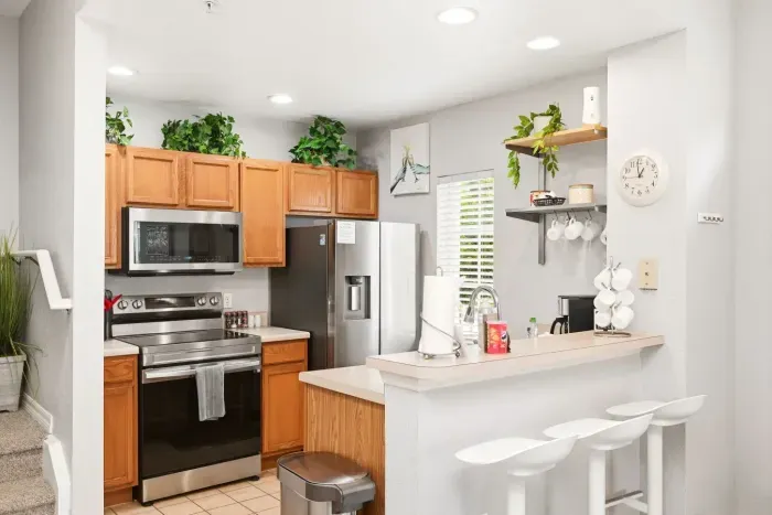 10-web-or-mls-4560-yellowgold-rd-e-27-101