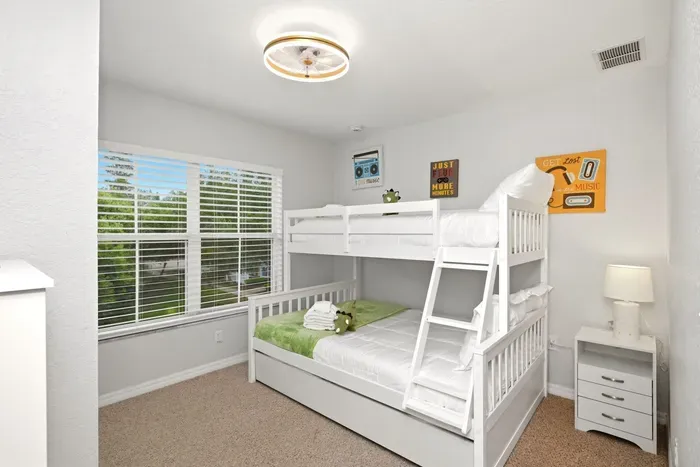 33-web-or-mls-4560-yellowgold-rd-e-27-101