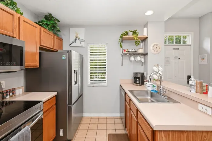 11-web-or-mls-4560-yellowgold-rd-e-27-101
