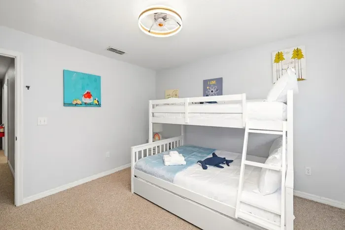 39-web-or-mls-4560-yellowgold-rd-e-27-101