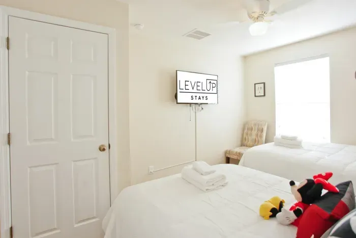 4563 Ada Lane Dr - By EduardoDiCastro.com (17 of 68).jpg