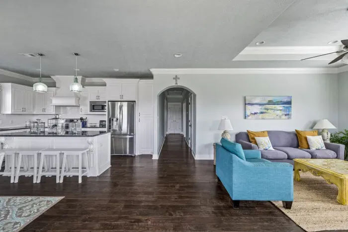 10-876 Bowers Ln-6.jpg