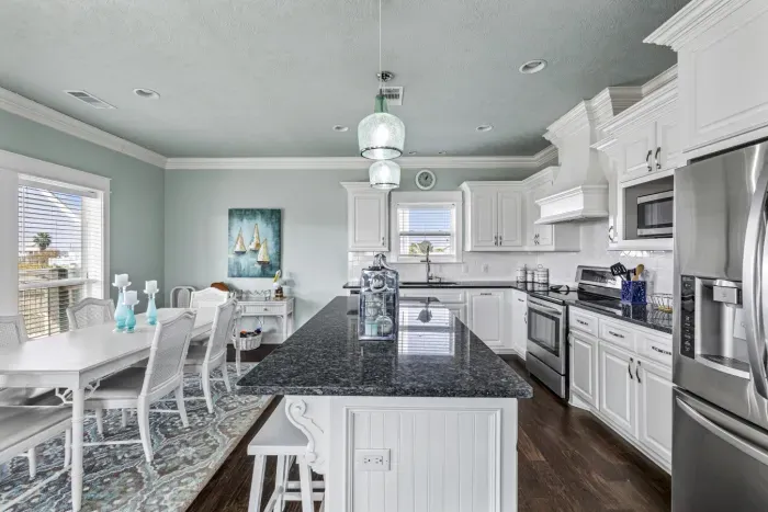 17-876 Bowers Ln-13.jpg