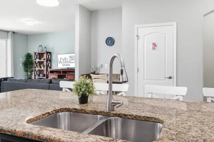 11-print-2968 Buccaneer Palm Rd_11.jpg