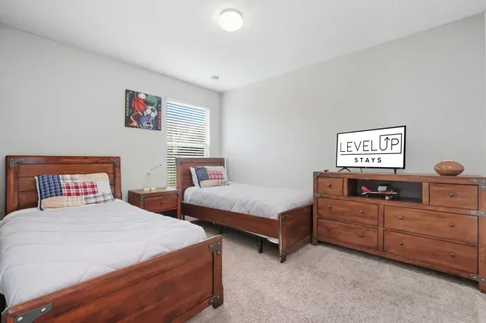 50-print-2968 Buccaneer Palm Rd_50.jpg