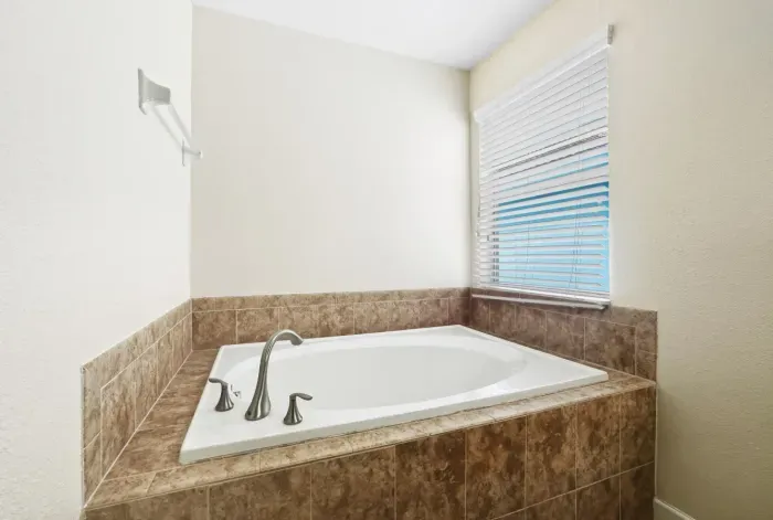 30-print-2968 Buccaneer Palm Rd_30.jpg