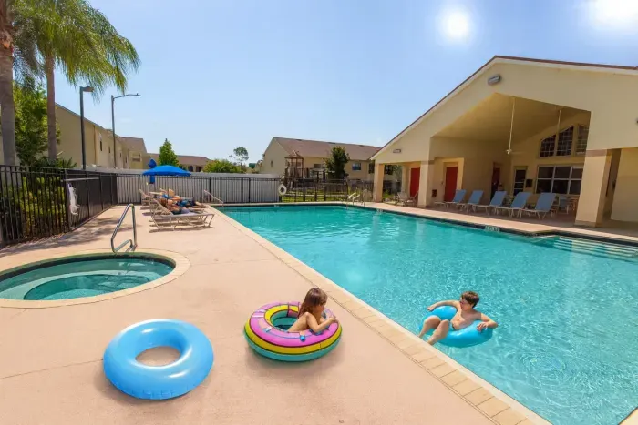 ChatGPT Image Oct 1, 2025 at 01_25_33 PM.png