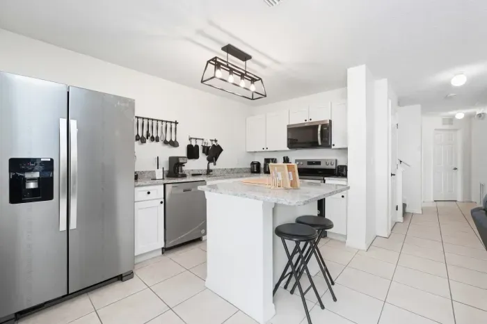 7-print-2773 Club Cortile Cir_07.jpg