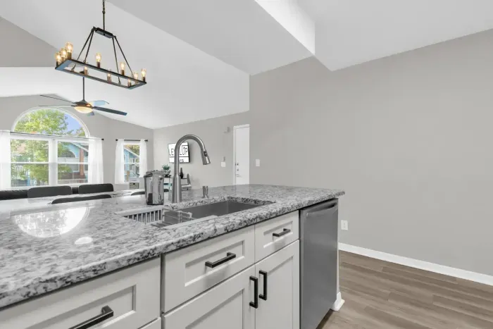 08-2743 N Poinciana Blvd 62 (20).jpg