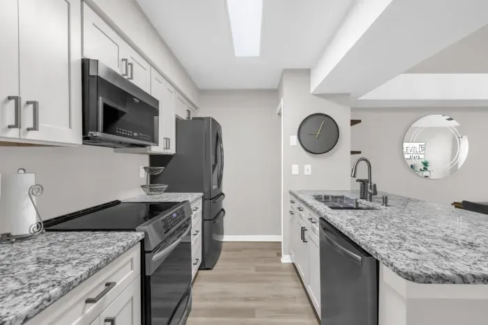 10-2743 N Poinciana Blvd 62 (22).jpg