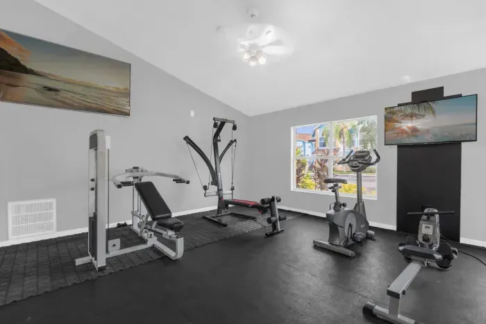 23-2743 N Poinciana Blvd 62 (31).jpg