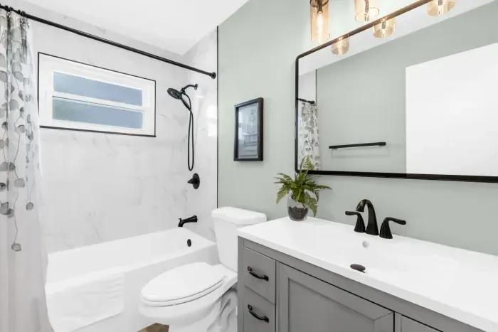 16-2743 N Poinciana Blvd 62 (15).jpg