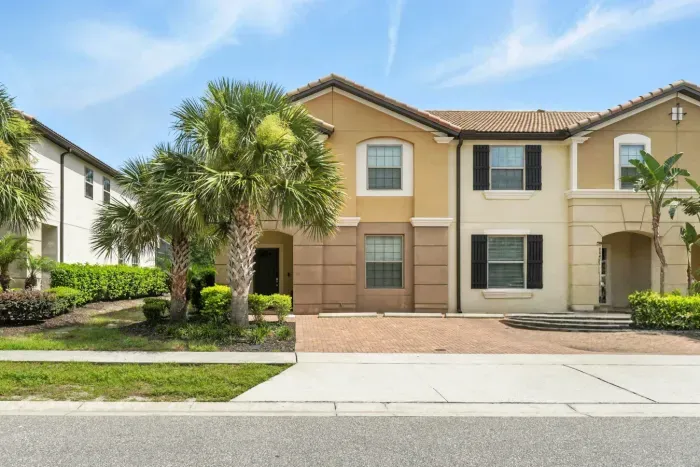 8851 Geneve Ct_01.jpg