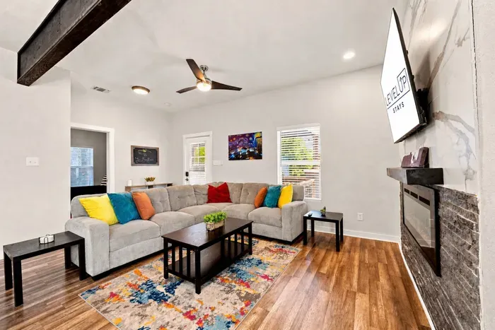 Hearth_House_12_AI_pro