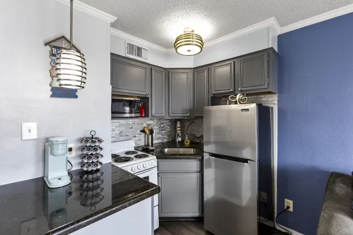 16-6102 Seawall Blvd # 219-16.jpg