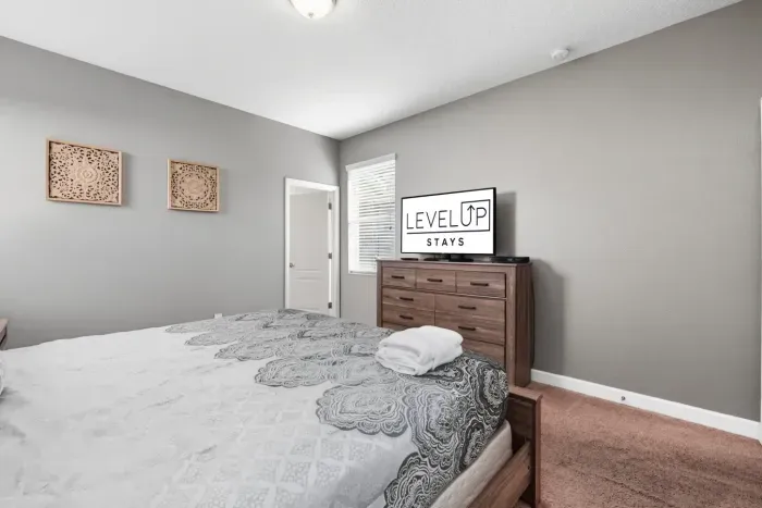 34-print-2950 Buccaneer Palm Rd_33.jpg