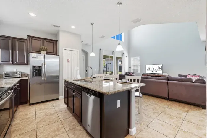 21-print-2950 Buccaneer Palm Rd_20.jpg