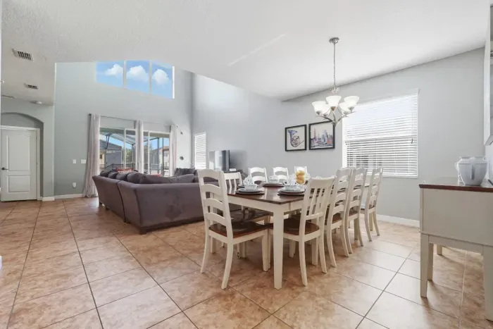 6-print-2950 Buccaneer Palm Rd_06.jpg