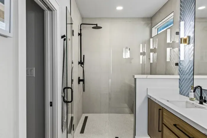 32-1990 Royalville Ct-24.jpg