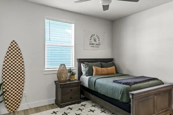 44-1990 Royalville Ct-29.jpg