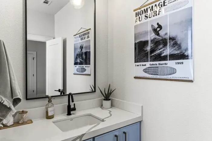 40-1990 Royalville Ct-27.jpg