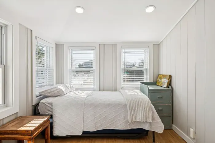 Bedroom #3 with a twin and twin trundle. Clean linens provided.