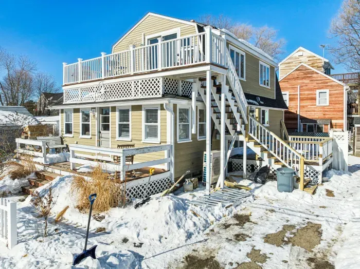 Exterior view of the home! Please note your unit is located on the first floor.