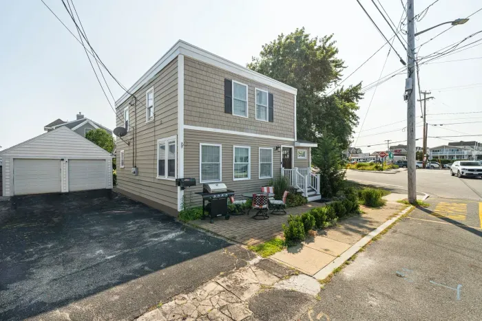 Welcome to Dover Ave Dunes