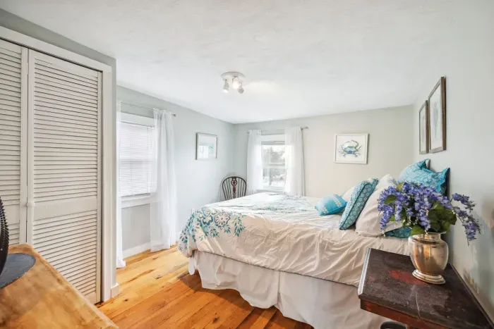 Bedroom #2 - this room has a queen bed. Clean linens provided