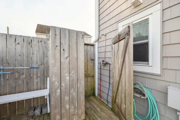 Outdoor shower located on the deck!