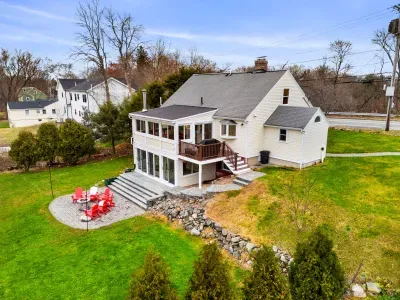 Welcome to the Mother Tree Farmhouse!