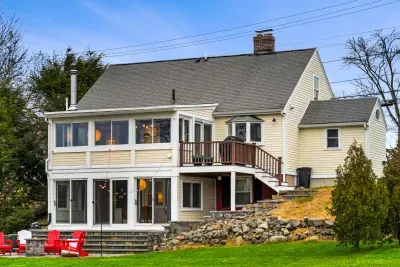 Welcome to the Mothertree Farmhouse