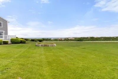 Beautiful open common area perfect for lounging and sunbathing