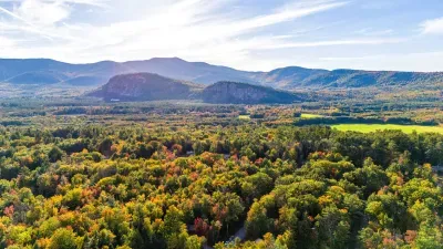 This photo is just above the home - Check out Cathedral Ledge in the distance! Cathedral Ledge is a 10 to 15 minute drive dependent on traffic. Diana's Baths are about 15 minutes away by car!