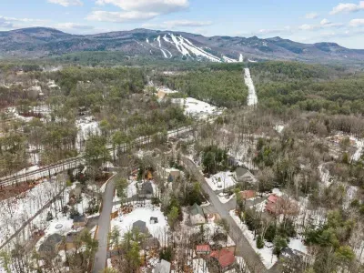 Aerial view - 15 minutes to Attitash mountain!