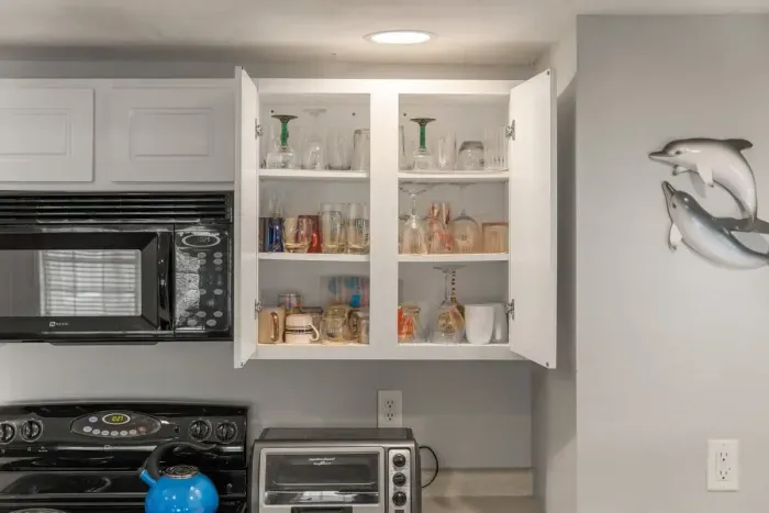 Fully-equipped kitchen