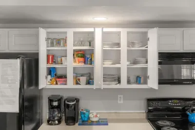 Fully-equipped kitchen