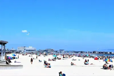 Vibrant Hampton Beach