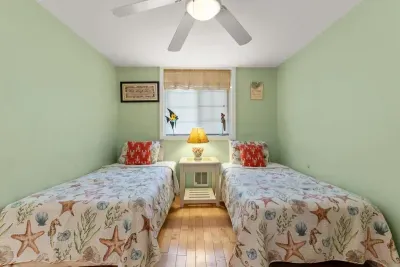 Bedroom #2 with two twin beds. Clean linens provided!